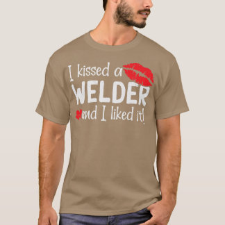Camiseta Beijei Um Soldador Que Gostava De Mulher-Soldadora