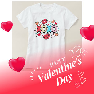 Camiseta Beijo XOXO e corações em branco