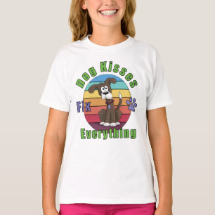Camiseta Beijos Cachorros consertam tudo a camisa-T