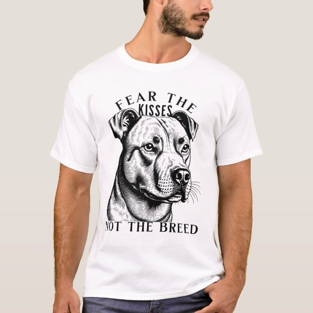 Camiseta Beijos Pitbull - Engraçado Pitbull (Frente)