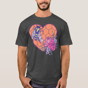 Camiseta Bela Arte - Insetos com Coração de Honeycomb e