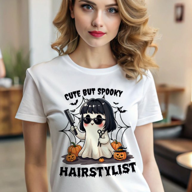 Camiseta Bela, mas assustadora, Hairstylist Halloween Barbe (Criador carregado)