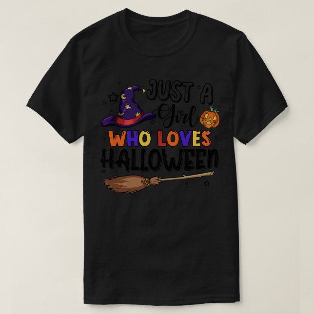 Camiseta Bela Menina Que Ama O Chapéu Da Bruxa De Halloween (Frente do Design)