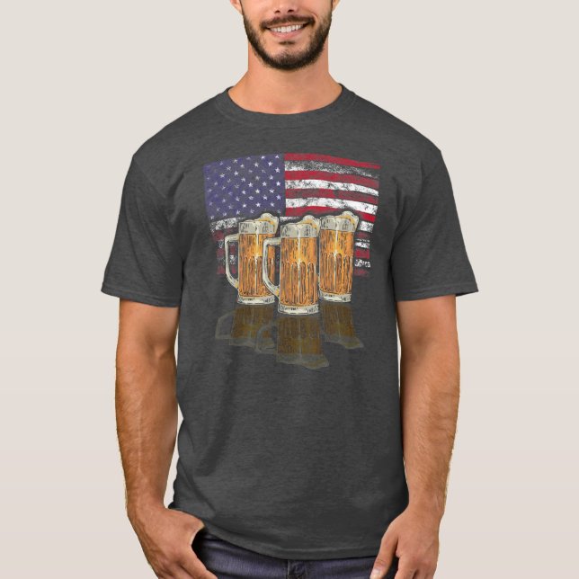 Camiseta Bela Patriótica Mug 4 de julho Beer Americana (Frente)