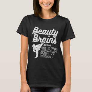 Camiseta Beleza Cérebro Negra Menina Karate Kick Taekwond