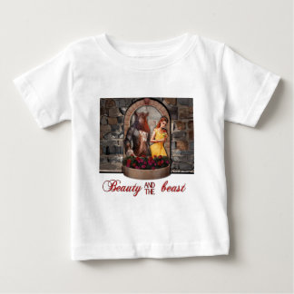 Camiseta Beleza do conto de fadas e besta do índio Chennai