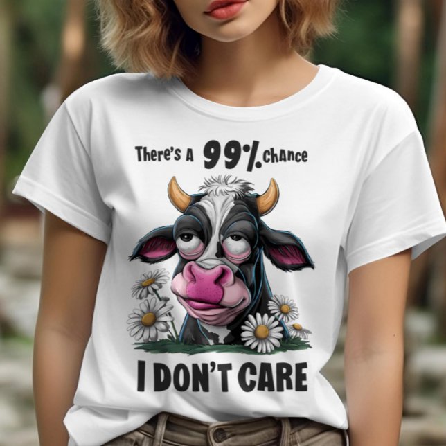 Camiseta Beleza Monocromática: Uma Vaca Preta e Branca com  (Criador carregado)
