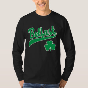 Camiseta Belfast Esportes Script Shamrock Impressão Verde B
