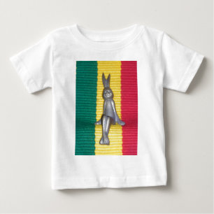 Camiseta Belo coelho Rasta Oasis Metal Bunny