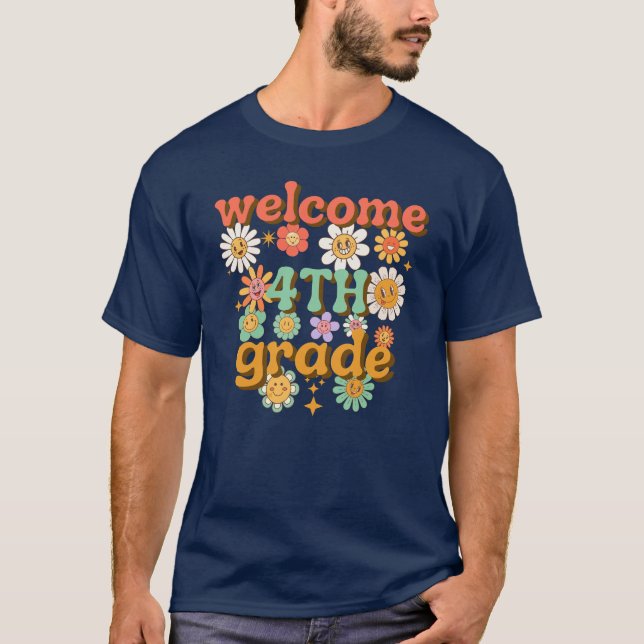 CAMISETA BEM-VINDO 4º ANO DE VOLTA À ESCOLA PRIMEIRO DIA DE (Frente)