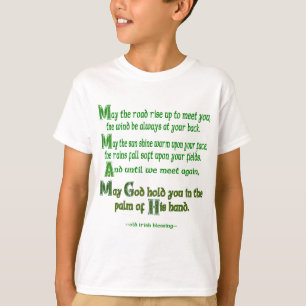 Camiseta Bênção Irlandesa Que o Caminho Se Erga para Te Enc