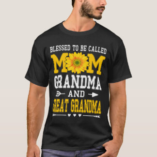 Camiseta Bendita por ser chamada de Mãe Avó Bisavó