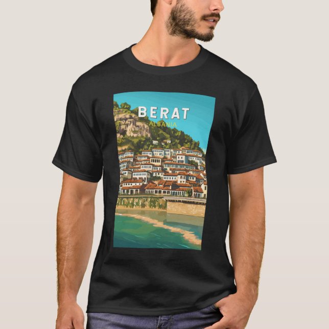 Camiseta Berat Albânia Viagem Art Vintage (Frente)