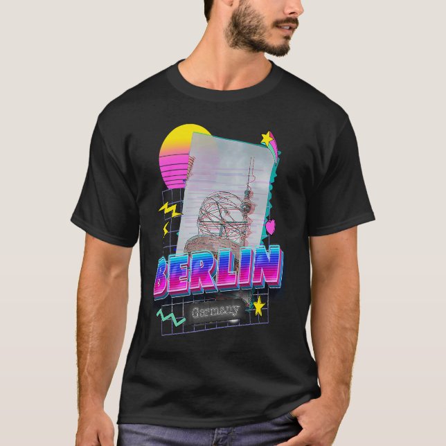 Camiseta BERLIN ENGV Vaporwave 80s Retro Germany (Frente)