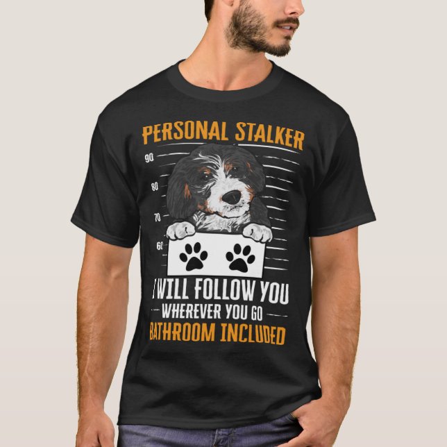 Camiseta Bernedoodle Dog Personal Stalker Berneodle (Frente)