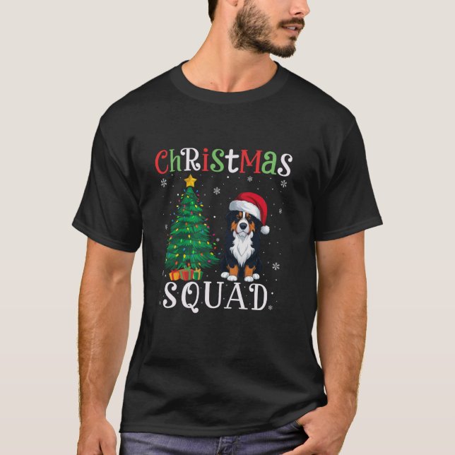 Camiseta Bernese Mountain Dog Squad Boys Girls Christmas Tr (Frente)