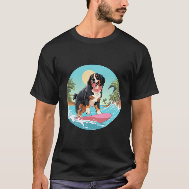 Camiseta Bernese Mountain Dog Surfing Funny Beach (Frente)