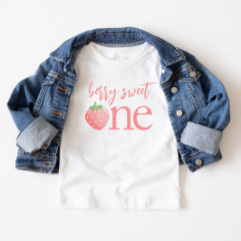 Camiseta Berry Sweet One Strawberry First Birday Shirt