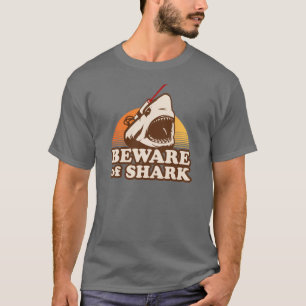 Camiseta Beware dos tubarões com raios laser de Frickin