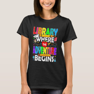 Camiseta Biblioteca Onde A Aventura Começa De Volta À Escol