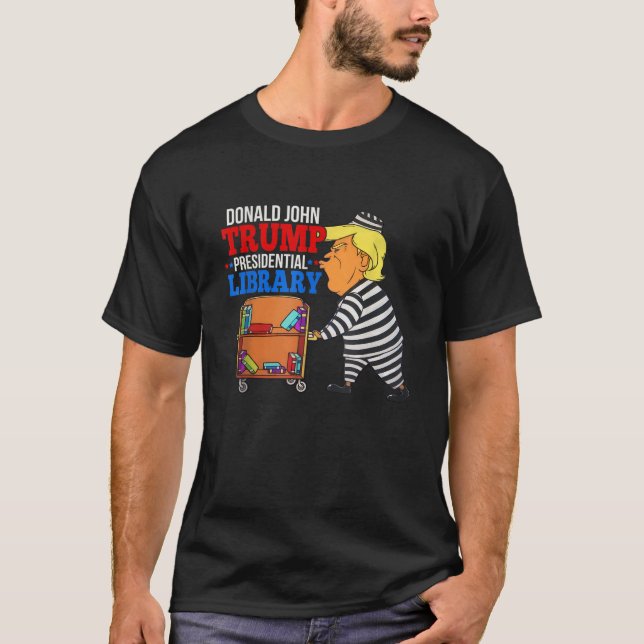 Camiseta Biblioteca Presidencial Anti-Trump 2022 (Frente)
