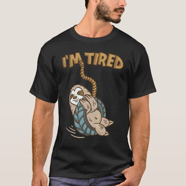 Camiseta Bicho Preguiça Cansado Brincando Com Balanço De Pn (Frente)