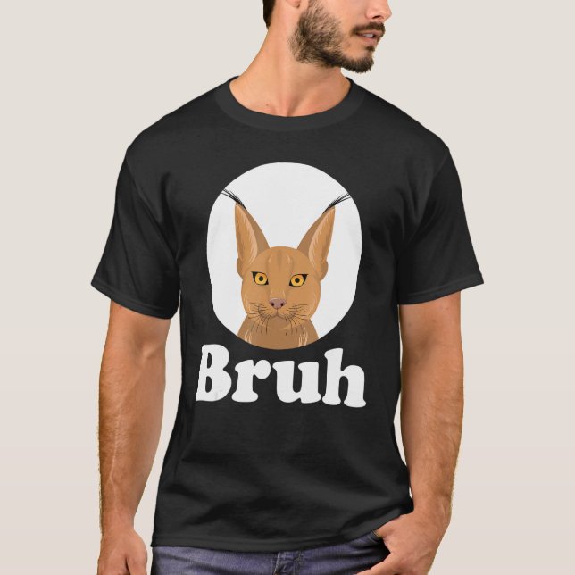 Camiseta Big Floppa Caracal Cat Meme Bruh (Frente)