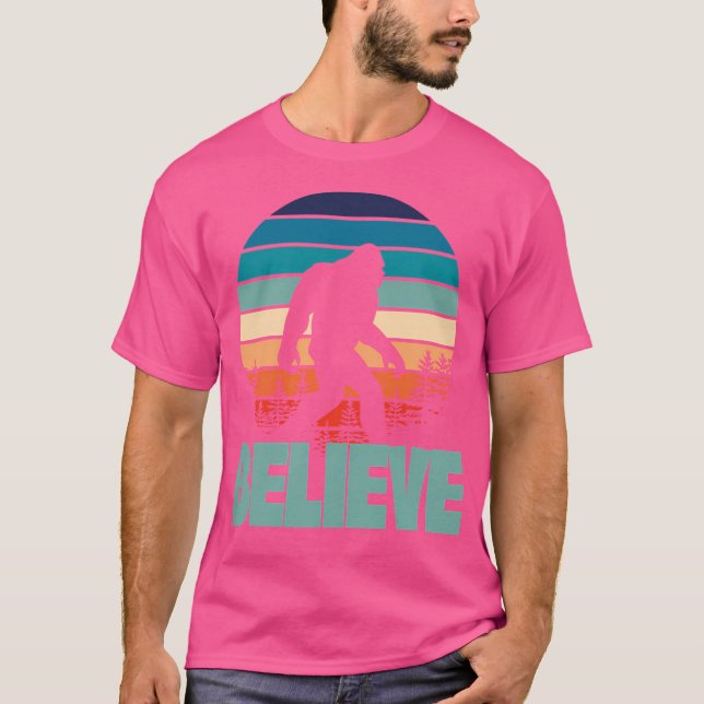 Camiseta Bigfoot Acredita (Frente)