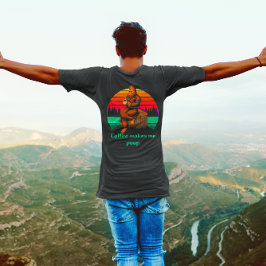 Camiseta Bigfoot Café da Manhã Me Faz Cagar Engraçado