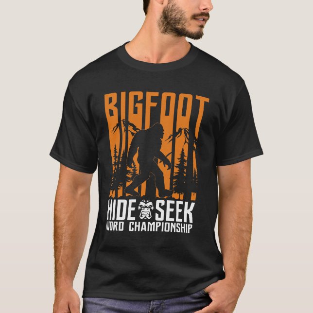 Camiseta BIGFOOT Engraçado se esconder em busca (Frente)