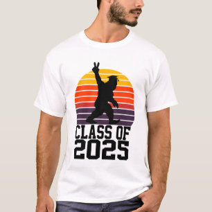 Camiseta Bigfoot Engraçado Turma de 2025 - Formatura 2025