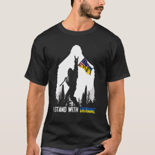 Camiseta Bigfoot I Stand With Ucraniano Flag Americano