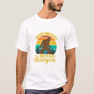 Camiseta Bigfoot Inderrotado Ocultar N Seek Champion