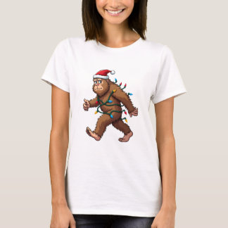 Camiseta Bigfoot Santa Christmas Tree Lights Xmas Boys Men 