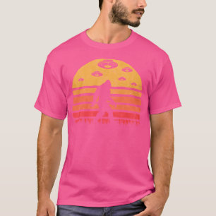 Camiseta Bigfoot Ufo Vintage Sun Design - Acredite