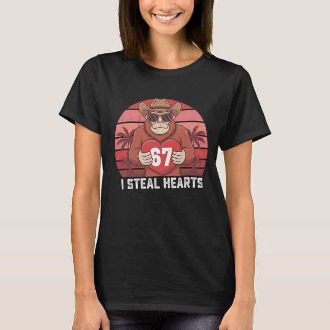 Camiseta Bigfoot Valentine PNG Sublimation Design (Frente)