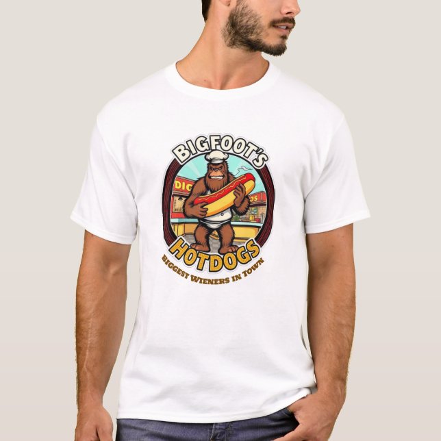 Camiseta Bigfoot's Hotdogs Biggest Wieners In Town (Frente)