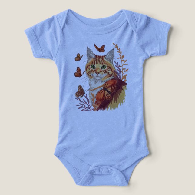 Camiseta Bigodes & Asas – Gato com Borboletas Monarca (Design frontal)