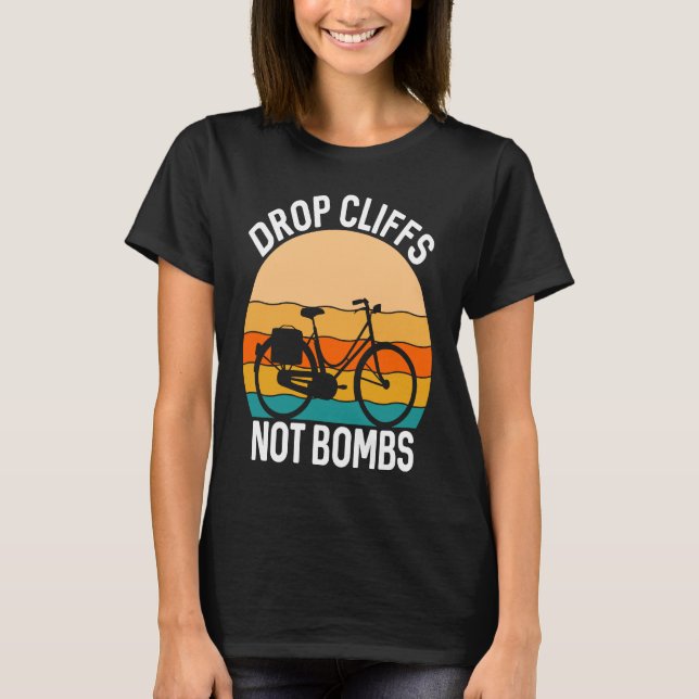 Camiseta Biking and Cycling   37 (Frente)