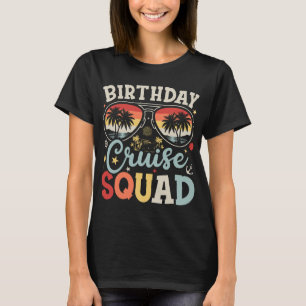 Camiseta Birthday Cruise Squad Group Família Matando Mulher