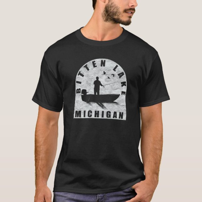 Camiseta Bitten Lake Fish Michigan (Frente)