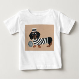 Camiseta  Black and Tan Dachshund Treat Thief Jailbird