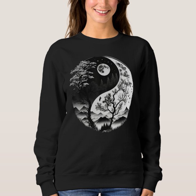 Camiseta Black and White Yin Yang Symbol on Nature Taijitu  (Frente)