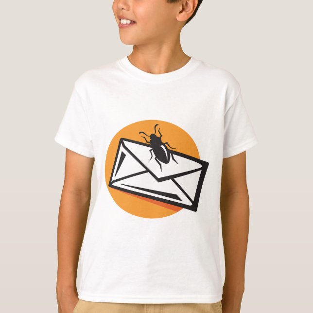 Camiseta Black Beetle Insect on Envelope (Frente)