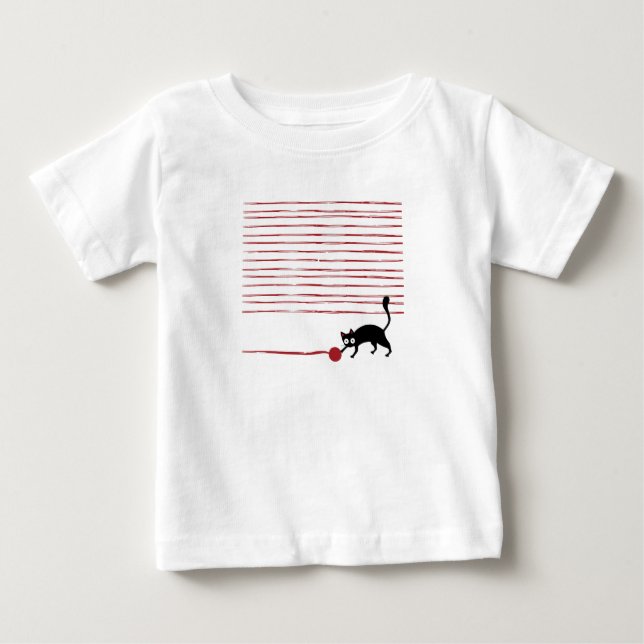 Camiseta Black Cat Playing With a Ball of Wool Illustration (Frente)