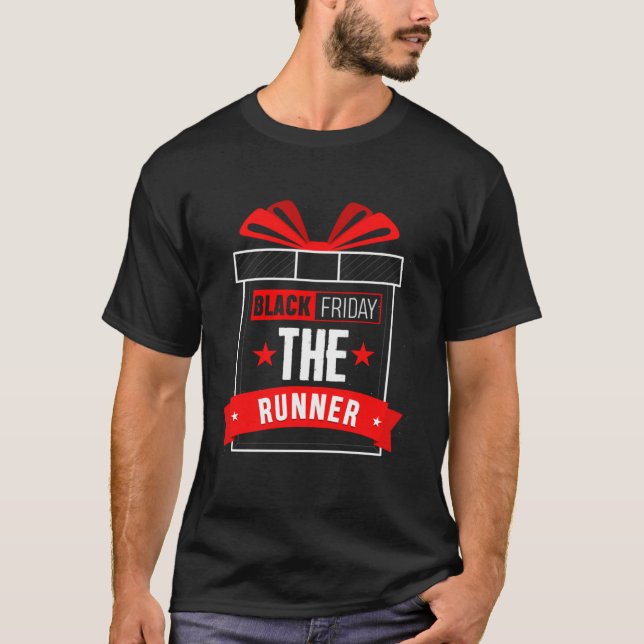 Camiseta Black Friday Shopping Team Runner Matching Couples (Frente)