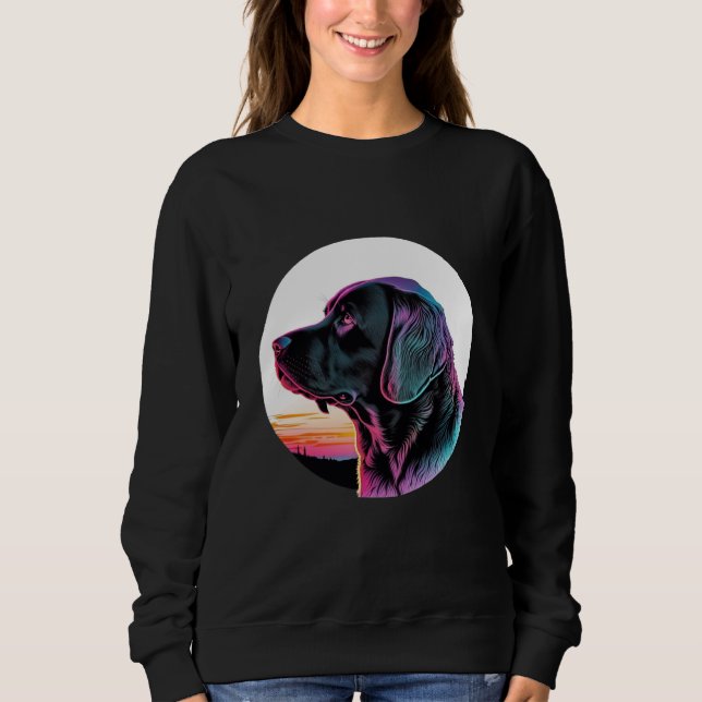 Camiseta Black Labrador in a Dreamy 80s Retrowave Aesthetic (Frente)
