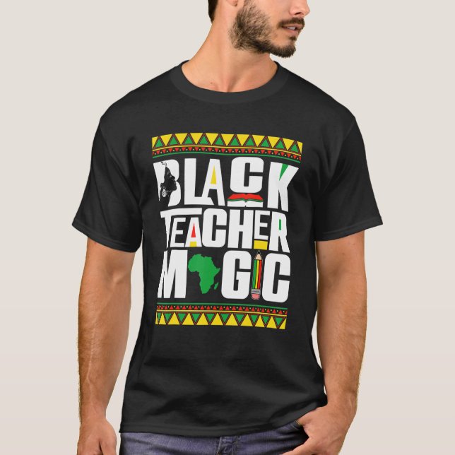 Camiseta Black Teacher Magic Afro African Black History Mon (Frente)