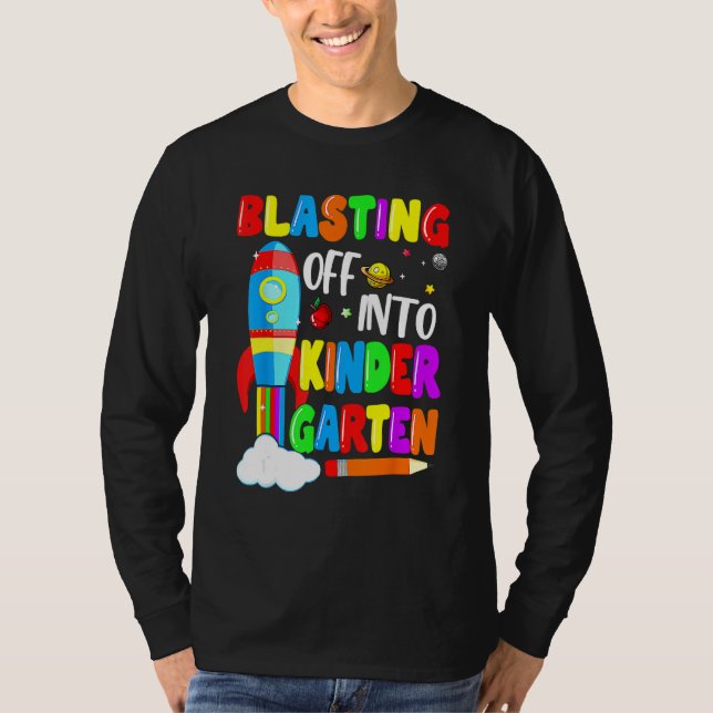 Camiseta Blasting Off Into Kindergarten Funny Back To Schoo (Frente)
