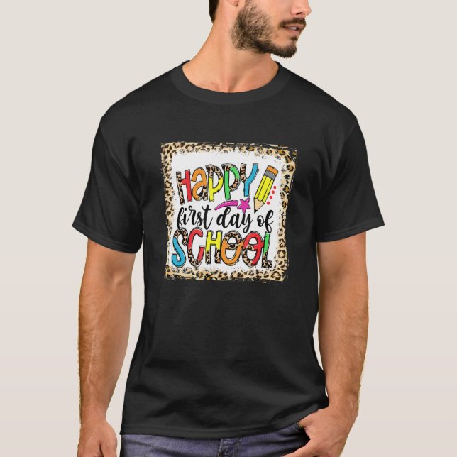 Camiseta Bleached Boho Feliz Primeiro Dia Da Pré-Escola De  (Frente)